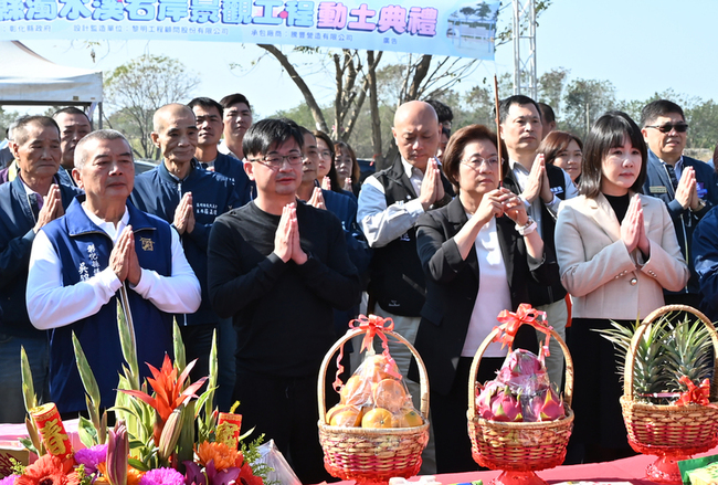 網路嗆網友惹議　謝典霖：已提醒小編理性回覆 | 華視新聞