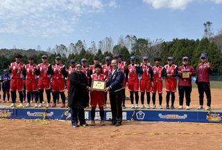 大專女壘聯賽6連霸　暨南大學：持續培育人才