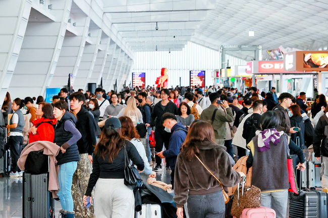 桃機小年夜旅運量15.5萬人次　籲旅客提早抵達 | 華視新聞