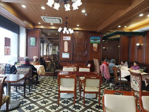 上海最老西餐廳拆遷 老顧客忙打卡回味