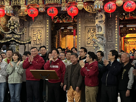 賴總統桃園發福袋 籲團結打拚讓台灣更強