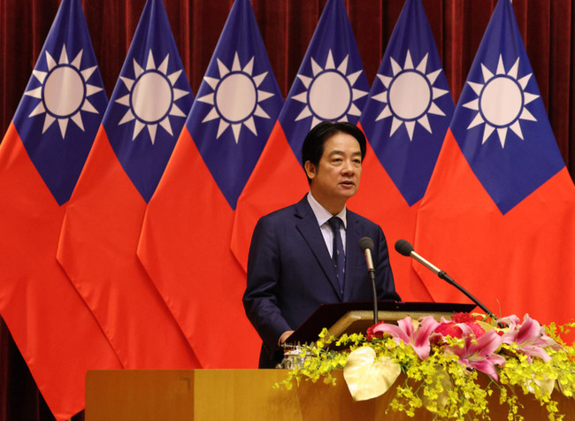 賴總統視導國安局　指示確保年底選舉不受中國干擾 | 華視新聞