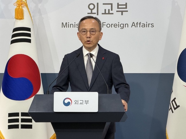 川普新關稅生效　韓外交部：綜合考慮韓美關係影響 | 華視新聞