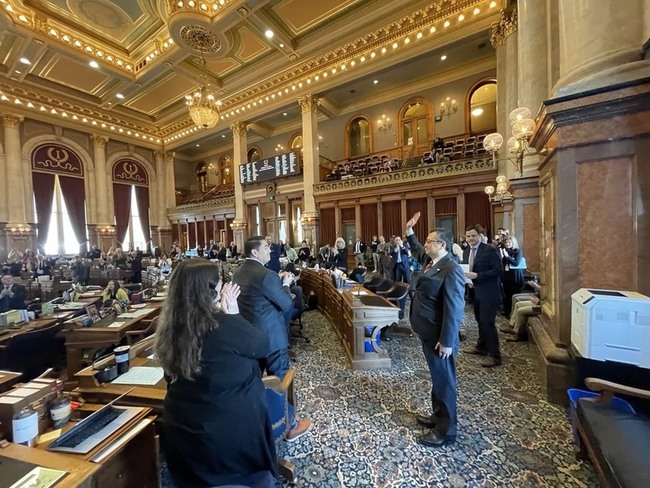 愛荷華州議會通過友台決議　挺台美避免雙重課稅協議 | 華視新聞