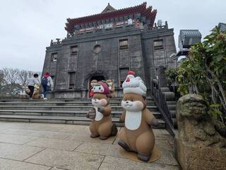 水獺「阿特」巡迴金門5鄉鎮　快閃拚觀光