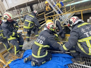 台中梧棲64歲員工加藥作業疑掉落污水槽　救出身亡
