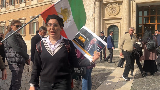 旅義伊朗人盼自由正義  出現支持流亡王儲呼聲 | 華視新聞