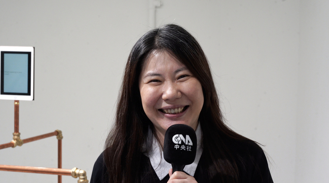 台灣藝術家芬蘭逆轉勝　拒當清潔工創作入選國家典藏 | 華視新聞