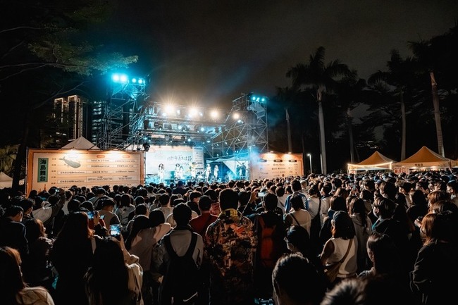 日光海島生活節高雄登場　首日湧人潮體驗南洋風情 | 華視新聞