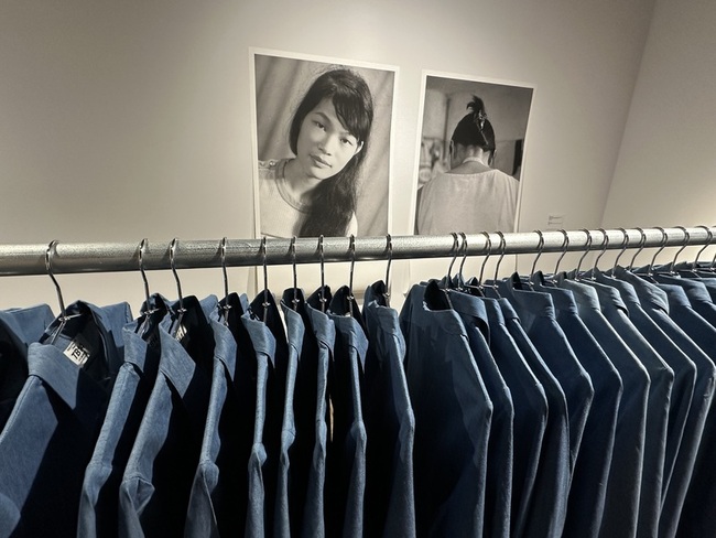 黃博志「藍色大象」紐約展出　從母親出發關懷底層 | 華視新聞