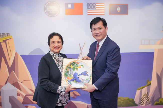 外交部歡迎關島總督訪台　盼深化智慧農業與醫療合作 | 華視新聞