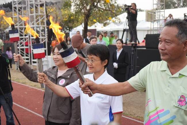 六堆運動會開幕　選手體驗屏東唯一臨海客庄 | 華視新聞