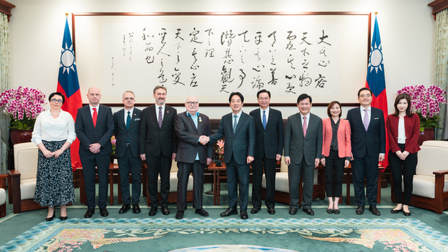 總統談直選30年：威權威脅仍堅持彰顯主權在民價值 | 華視新聞