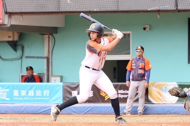 國中硬式棒球聯賽艾太郎再見安　長安首闖冠軍戰 | 華視新聞