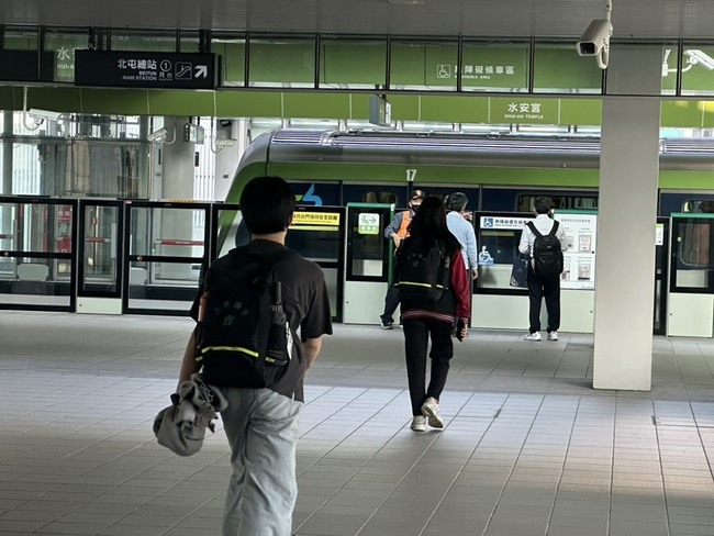 中捷綠線號誌異常乘客被請下車　7天內可申請退費 | 華視新聞