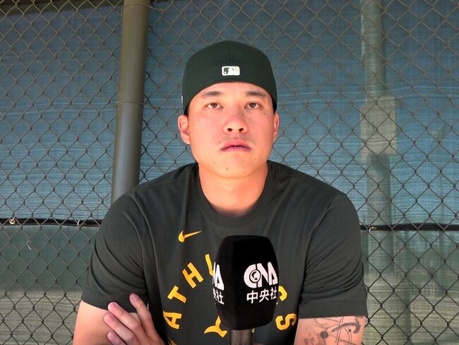 「畫家投手」莊陳仲敖動筆起點　水電工父親熬夜作圖 | 華視新聞