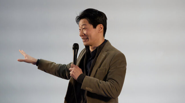 E75歐洲藝術巴士啟程  林昶佐盼藝術將靈魂深深連結 | 華視新聞