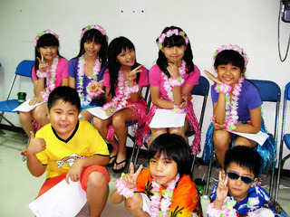 小孩合唱團換新衣　來去夏威夷