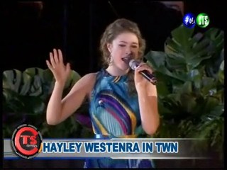 Hayley Westenra in Twn
