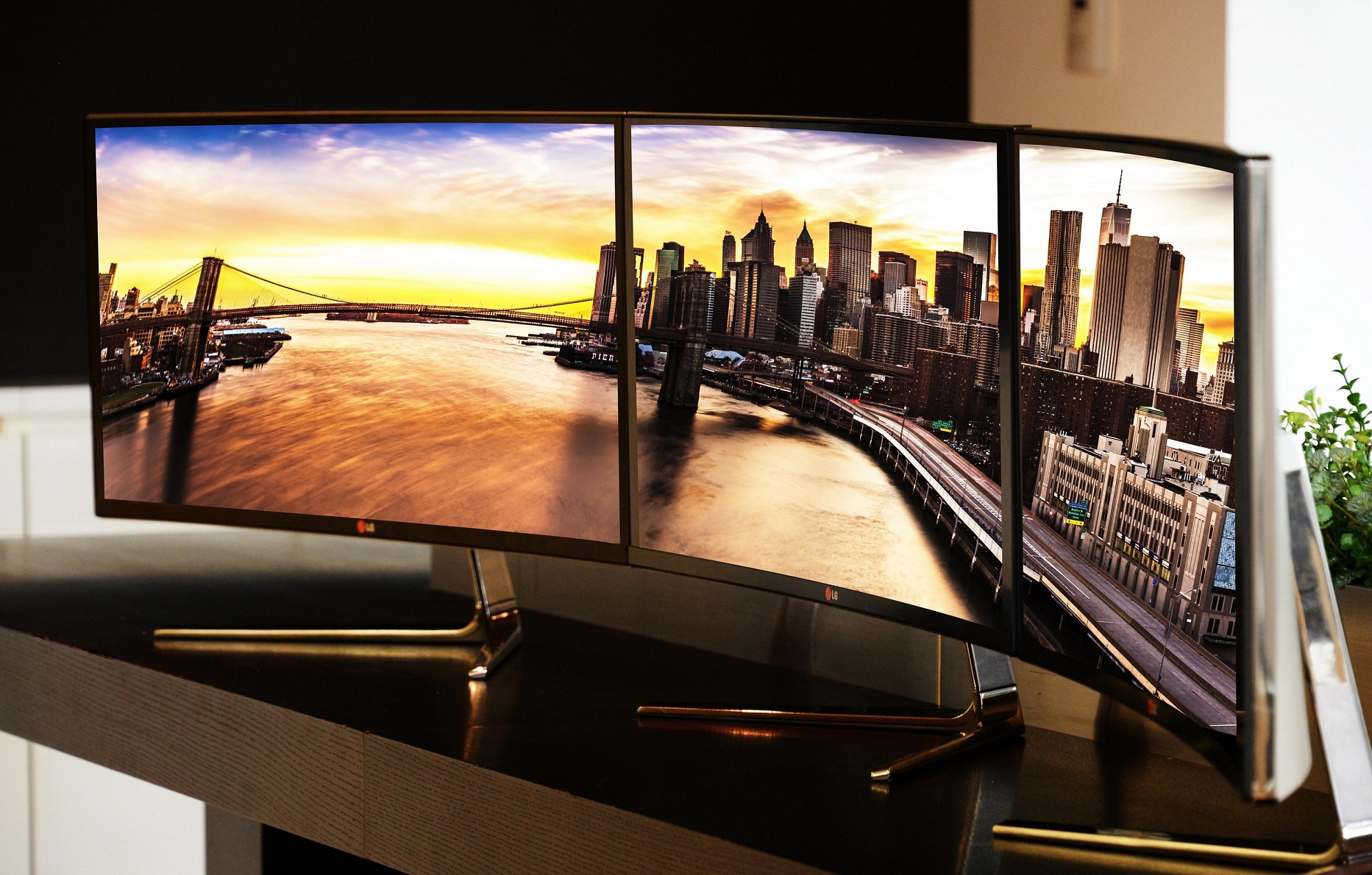 LG推出4K OLED TV與曲面UHD TV | 華視新聞
