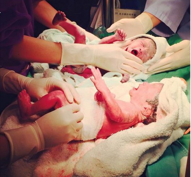 恭喜!范瑋琪產下雙胞胎男寶寶 | 華視新聞