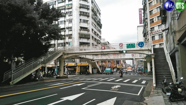 【華視最前線】明拆除康定路陸橋 | 華視新聞