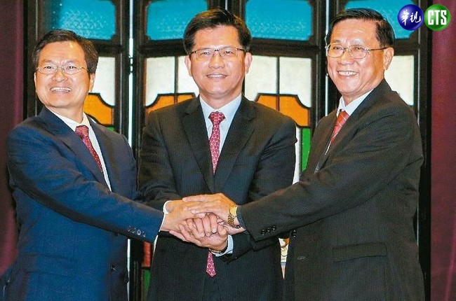酸柯P? 中台灣首長:我們不是做秀的人 | 華視新聞