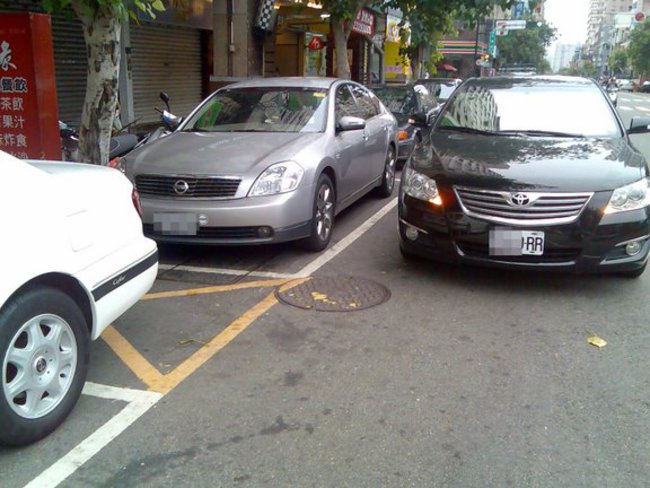 注意！7月起並排停車加重罰2400元 | 華視新聞