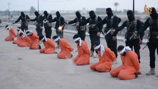 死前認罪！IS處決9名「間諜」