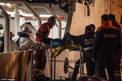 【華視搶先報】船難意外 400位逃義大利移民溺斃 | 
