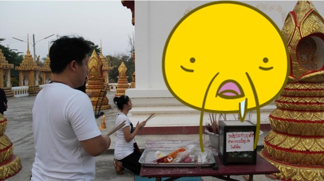 泰國寺廟出現「蛇跡」彩券迷搶拜 | 華視新聞