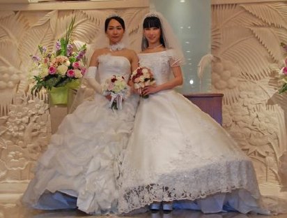 日寫真女星娶女優 東京穿白紗辦婚禮 | 