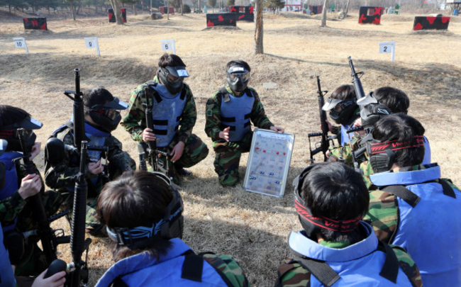 最新! 南韓預備軍人持槍掃射 多人死傷 | 華視新聞