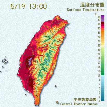 端午好熱! 台北創今年最高溫37.1度 | 中央氣象局台北測站發現中午12點54分，達到該站今年最高溫37.1度。