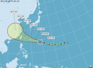 強颱蘇迪勒速度超快 不引西南氣流