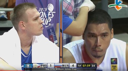 瓊斯盃衝突 菲律賓球員遭K爆頭流血 | (左)俄羅斯球員打爆(右)菲律賓球員的頭
