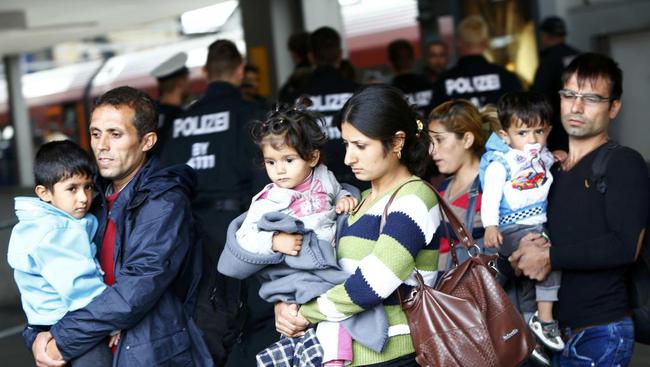 【華視搶先報】12萬難民安置配額 歐盟各國協議失敗 | 華視新聞