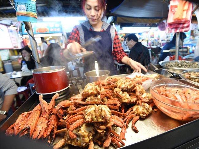 地表最強美食終極地 英食評家瘋讚台灣 | 華視新聞