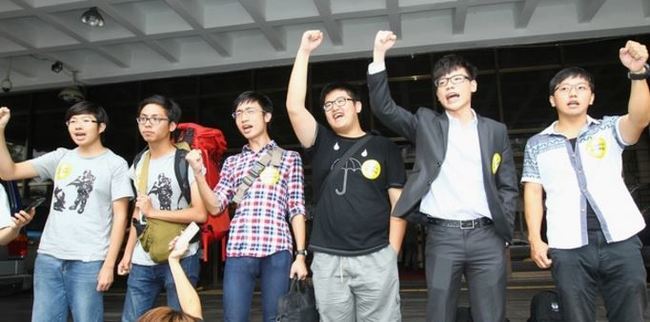 反課綱5學生遭起訴 闖教育部傷警 | 華視新聞
