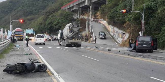 「台灣最美火車站」機車引2車追撞釀2死 | 華視新聞