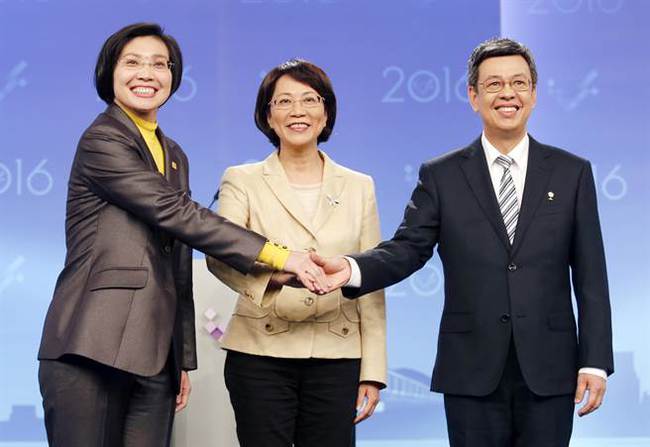 副手辯論 3人認同每年改選1/4立委 | 華視新聞