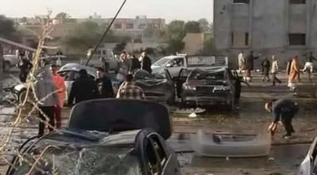 自殺炸彈客攻擊利比亞警訓中心 至少65死 | 華視新聞