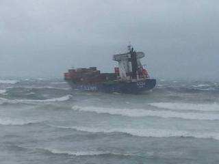 石門外海貨輪擱淺 棄船21船員全獲救
