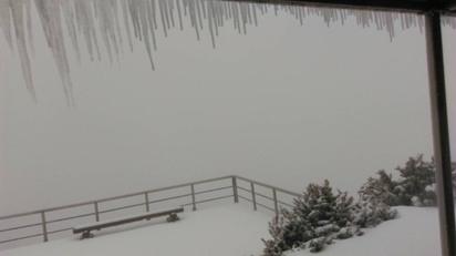 【影片】冷氣團發威! 玉山1130積雪達16.5公分 | 