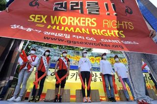 南韓嚴苛"反賣淫法" 憲法法院:不違憲