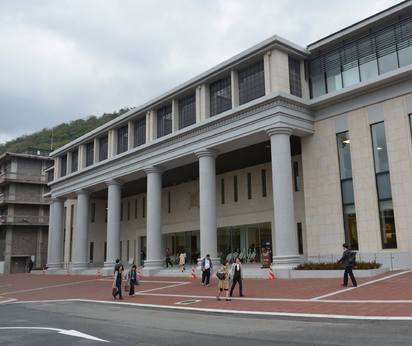 "威脅放炸彈" 日京都立命館大學14日關閉校園 | 立命館大學被警告將在周六在校園內放置炸彈。