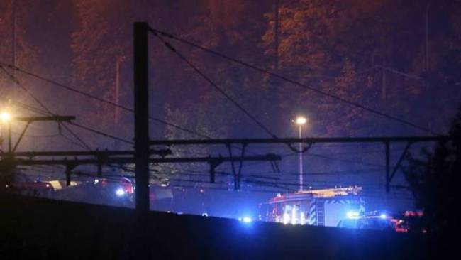 快訊! 比利時驚傳火車追撞 至少3死40傷 | 華視新聞