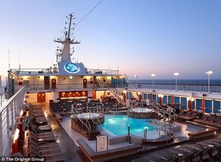 「海上啪到岸上」全球首艘性愛遊艇 明年啟航!