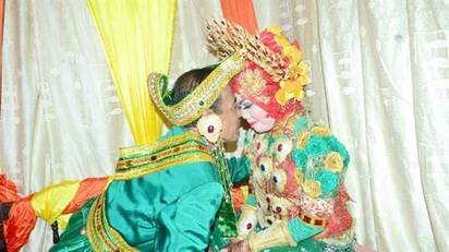 印尼63歲娶18歲 妻剛死稱兩人「是真愛」【圖】 | 