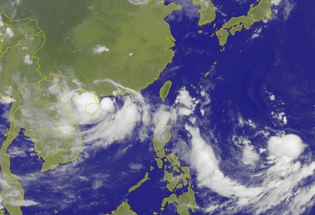 【華視最前線】熱低壓來兩個 台灣被「颱風窩」包圍 | 華視新聞
